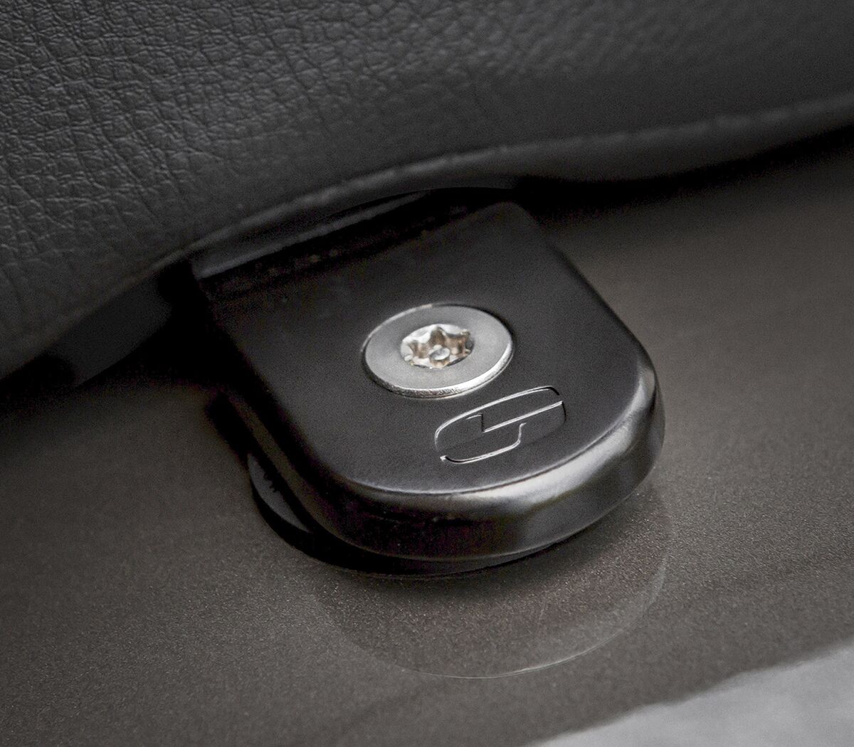 ATAB Security Seat Screw, Black - Indian Seat Screw Saddlemen