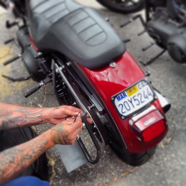 EZ Bag Mounts - Dyna Saddlebag Bracket Alloy Art