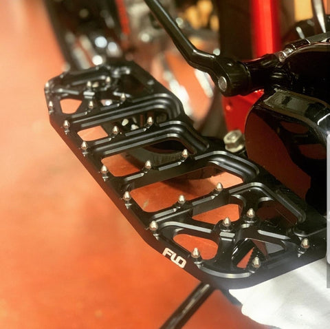 V5 Floorboards - Touring Floorboards Flo Motorsports