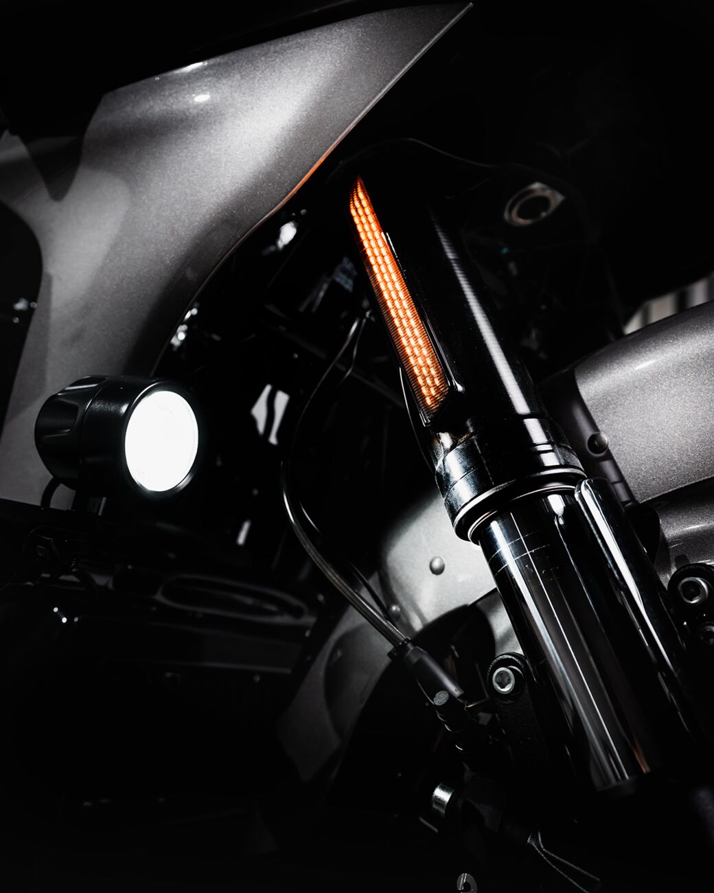 Led Fork Light, Smoked Gloss Black - 14+ Touring & Trike Turn Signals Custom Dynamics