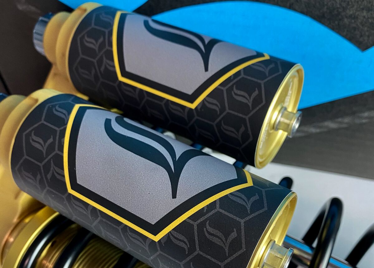 Legend REVO ARC Reservoir Decals REAR SHOCKS ACCESSORIES Legend Suspensions