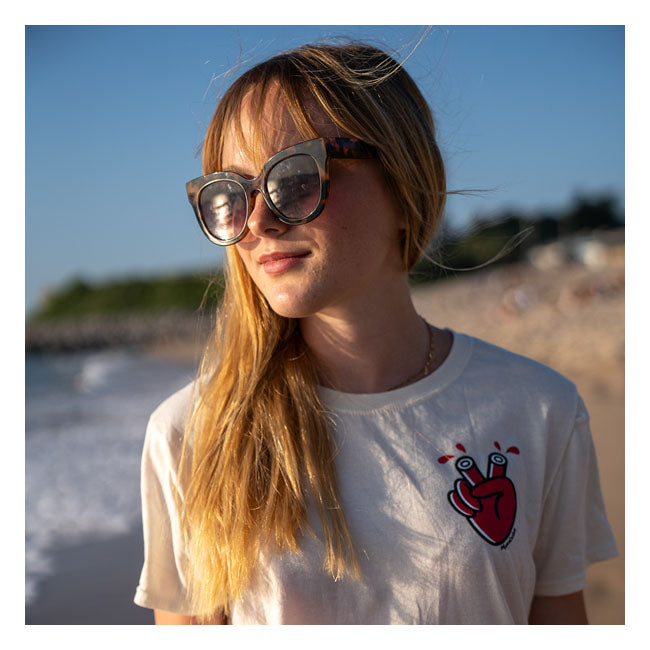 Holy Freedom Mamatee t-shirt off-white T-Shirt Holy Freedom