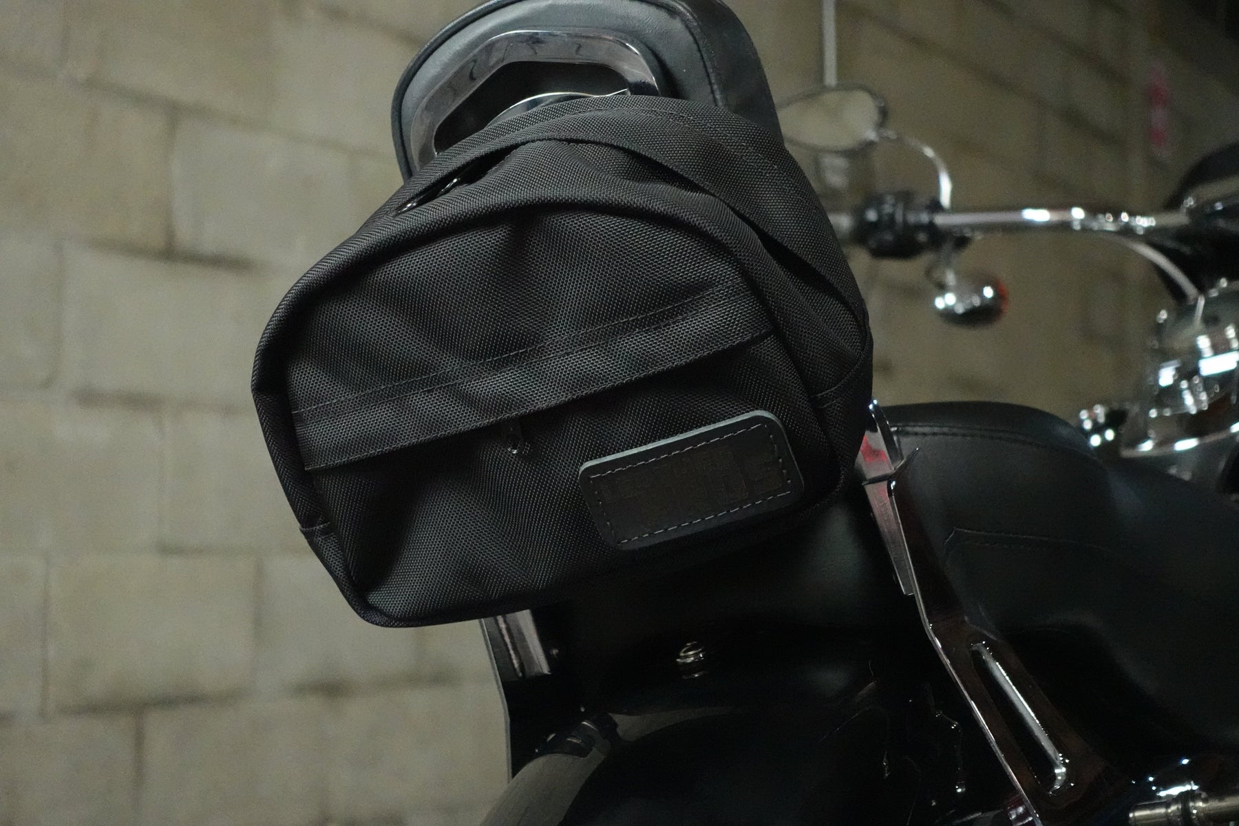 Utility Bag Luggage Leather Pros