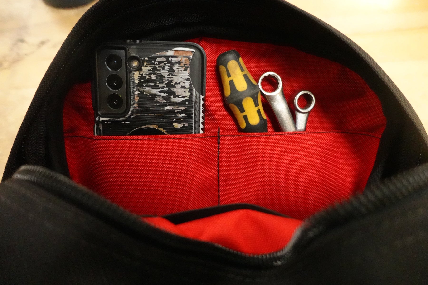 Utility Bag Luggage Leather Pros