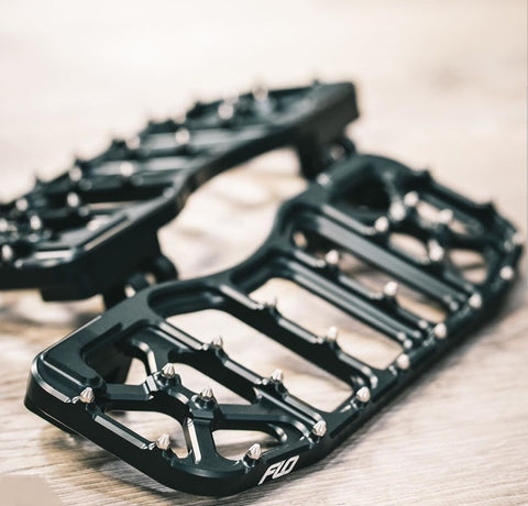 V5 Floorboards - Touring Floorboards Flo Motorsports