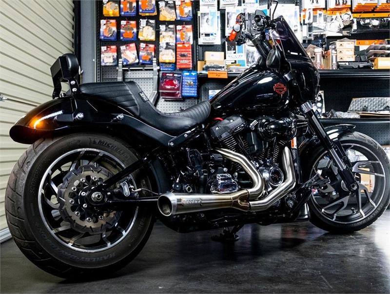 Short "Ripper" 2:1 Exhaust System - 18+ Softail Full Exhaust System Bassani Xhaust