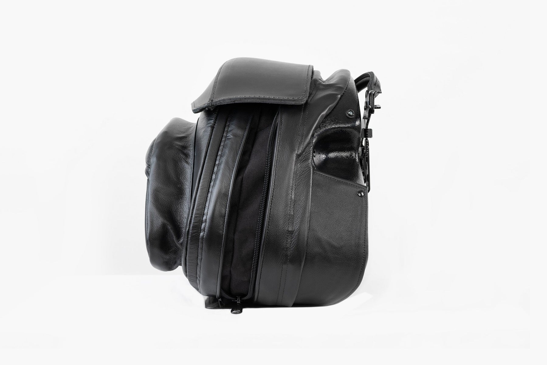 EZ-Mount V3 Saddlebags - 18+ Softail Saddlebags Leather Pros