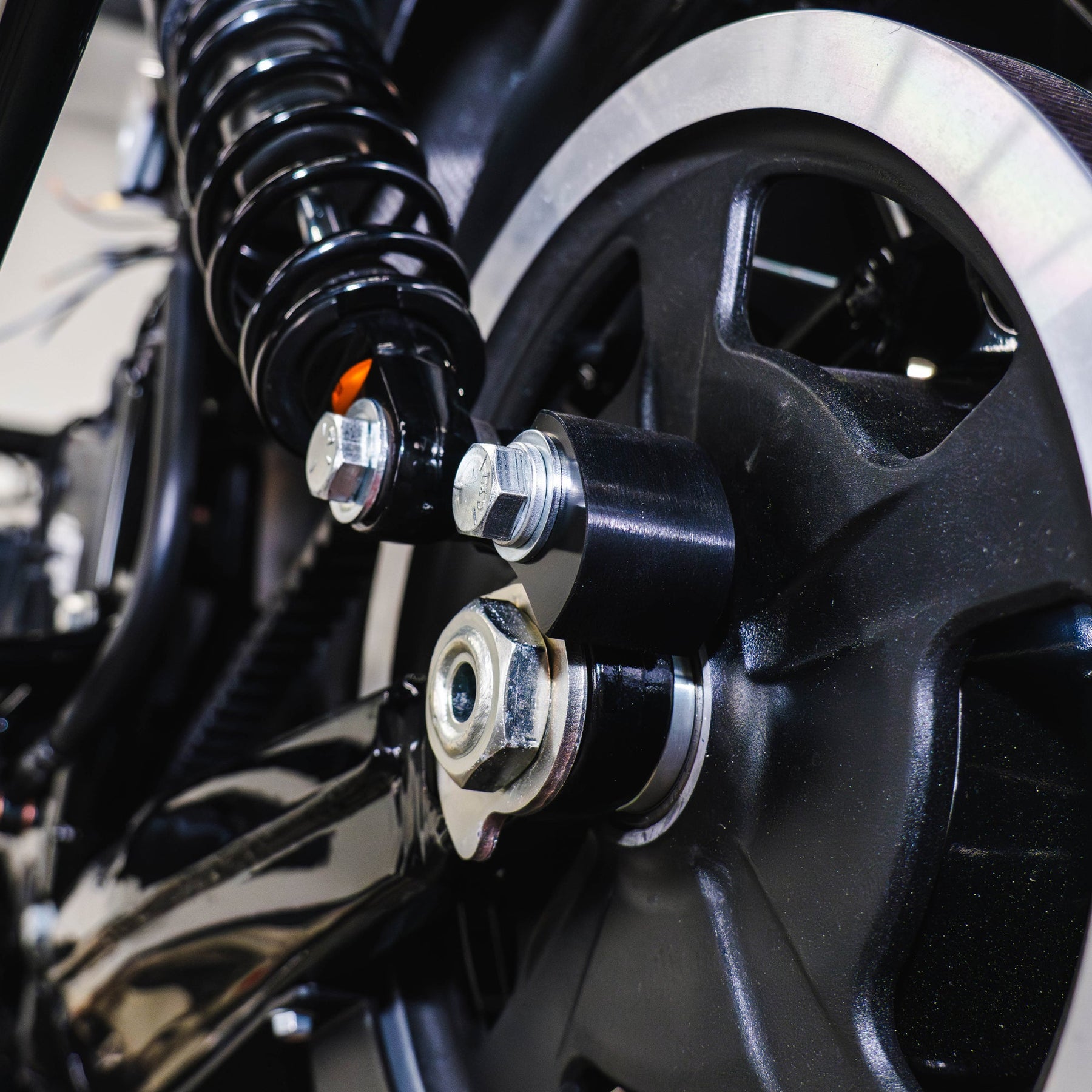 Rear Suspension Lift Blocks - Touring Rear Shocks Accessories Hofmann Designs