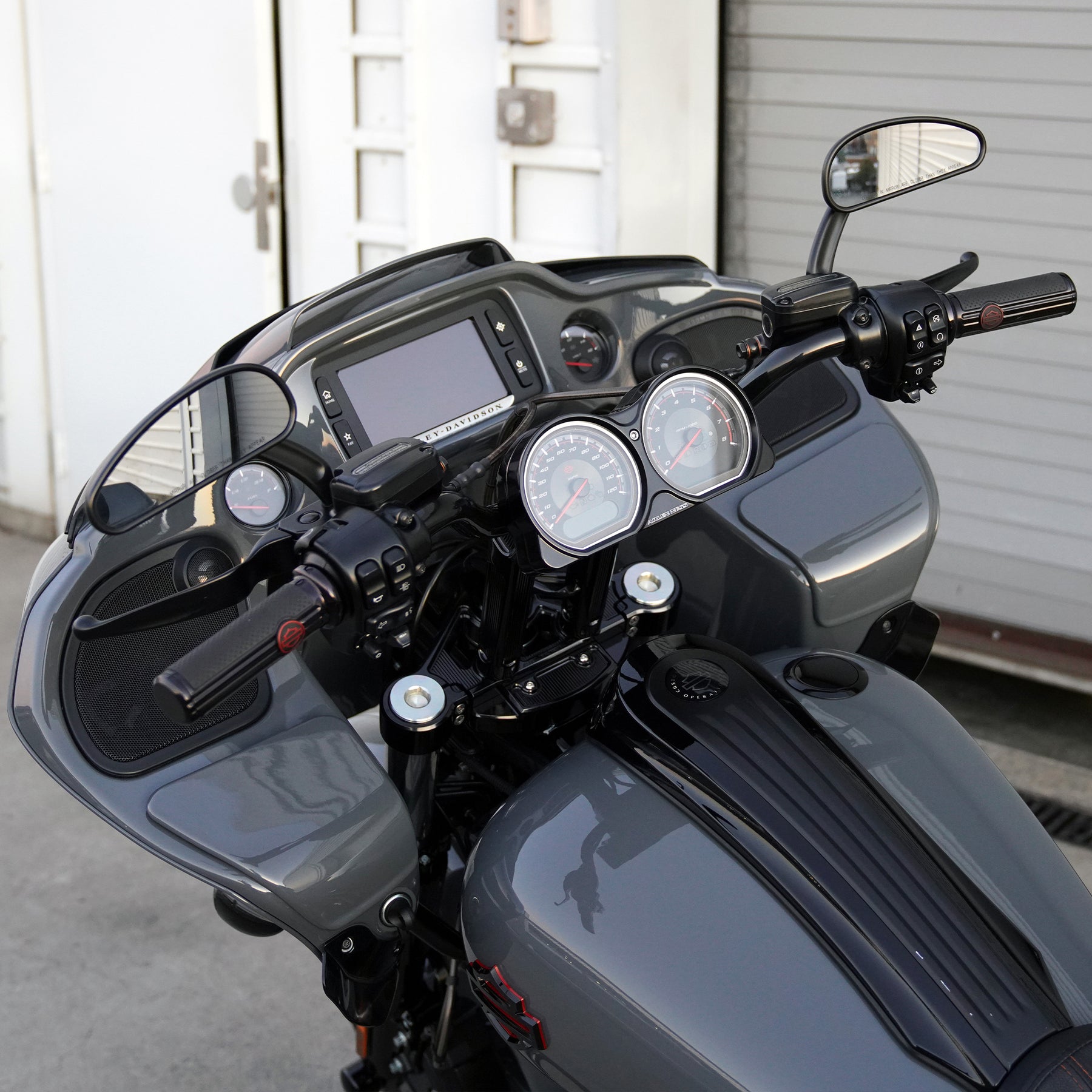 Method Kickback Risers - 14+ Road Glide Risers Arlen Ness