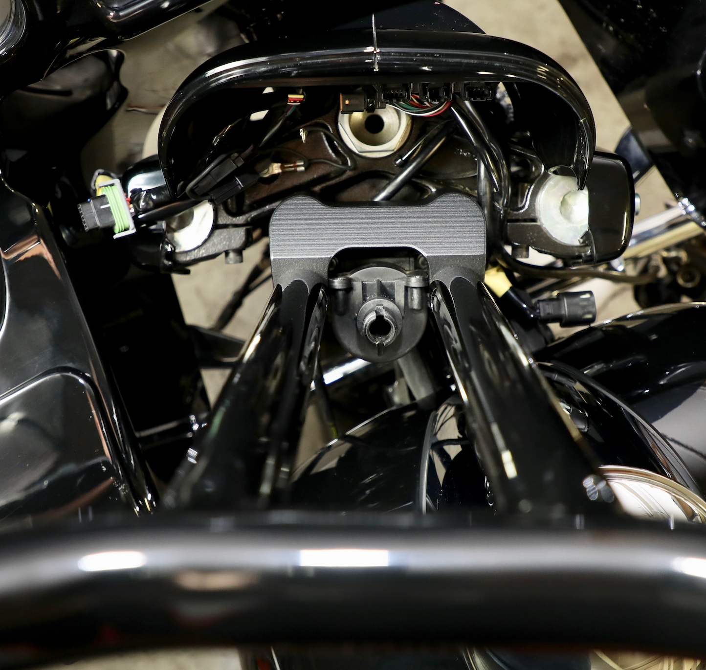 T-Bar Adapter - 14+ Road Glide Risers Accessories LA Choppers
