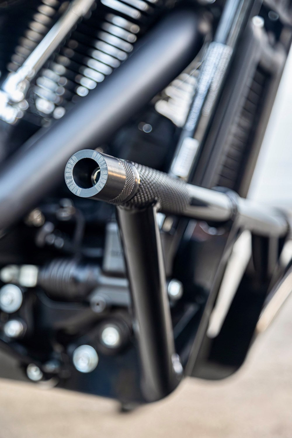 Brawler Kits - 18+ Softail Crash Bar Burly Brand