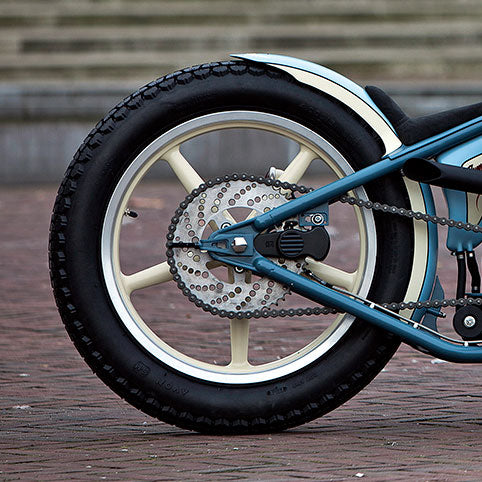 Custom Sprocket Brake Kit With Polish Caliper, Black Brake Calipers Kustom Tech