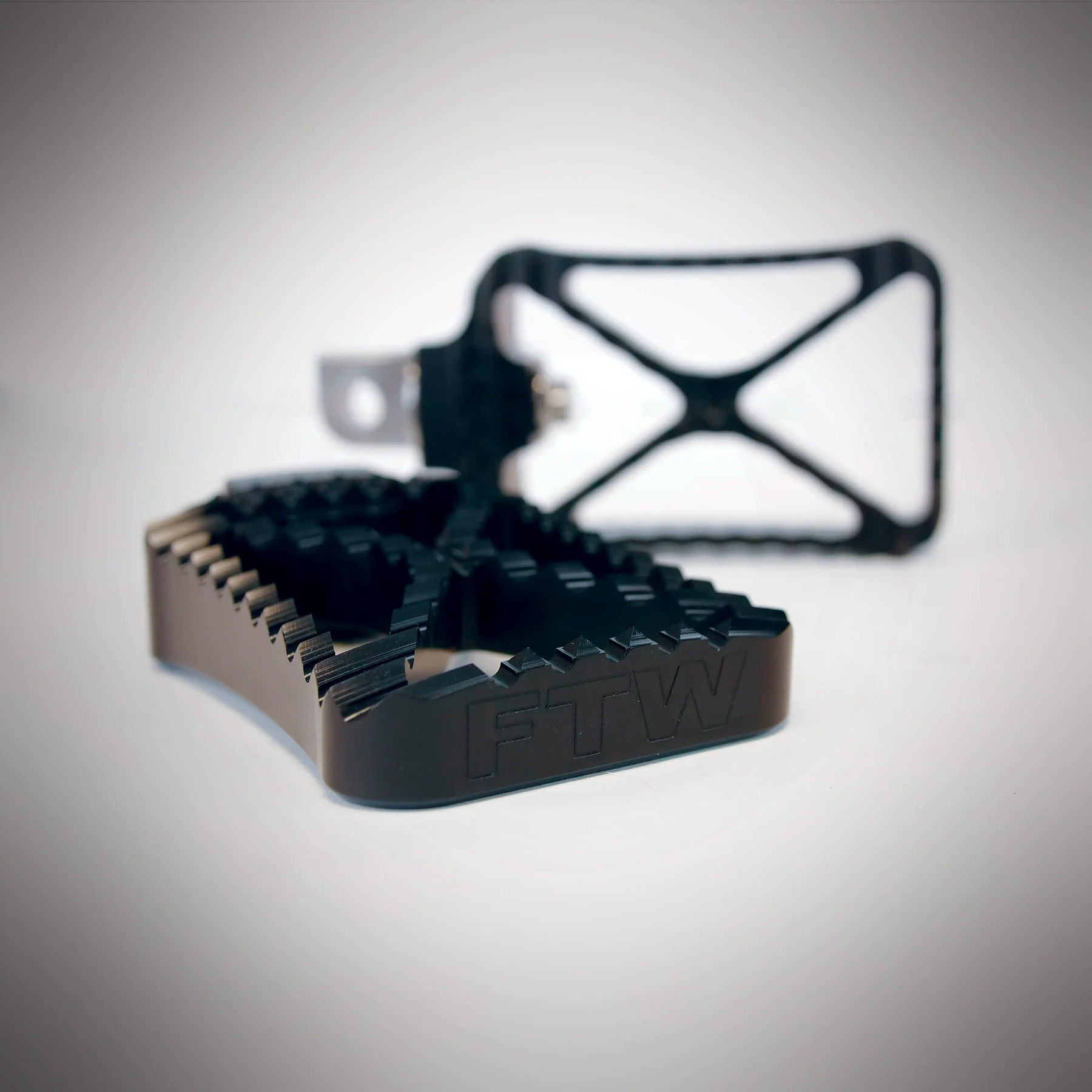 Bk Brawler Foot Pegs, Black - Big Twin Foot Pegs Indian Larry Motorcycles