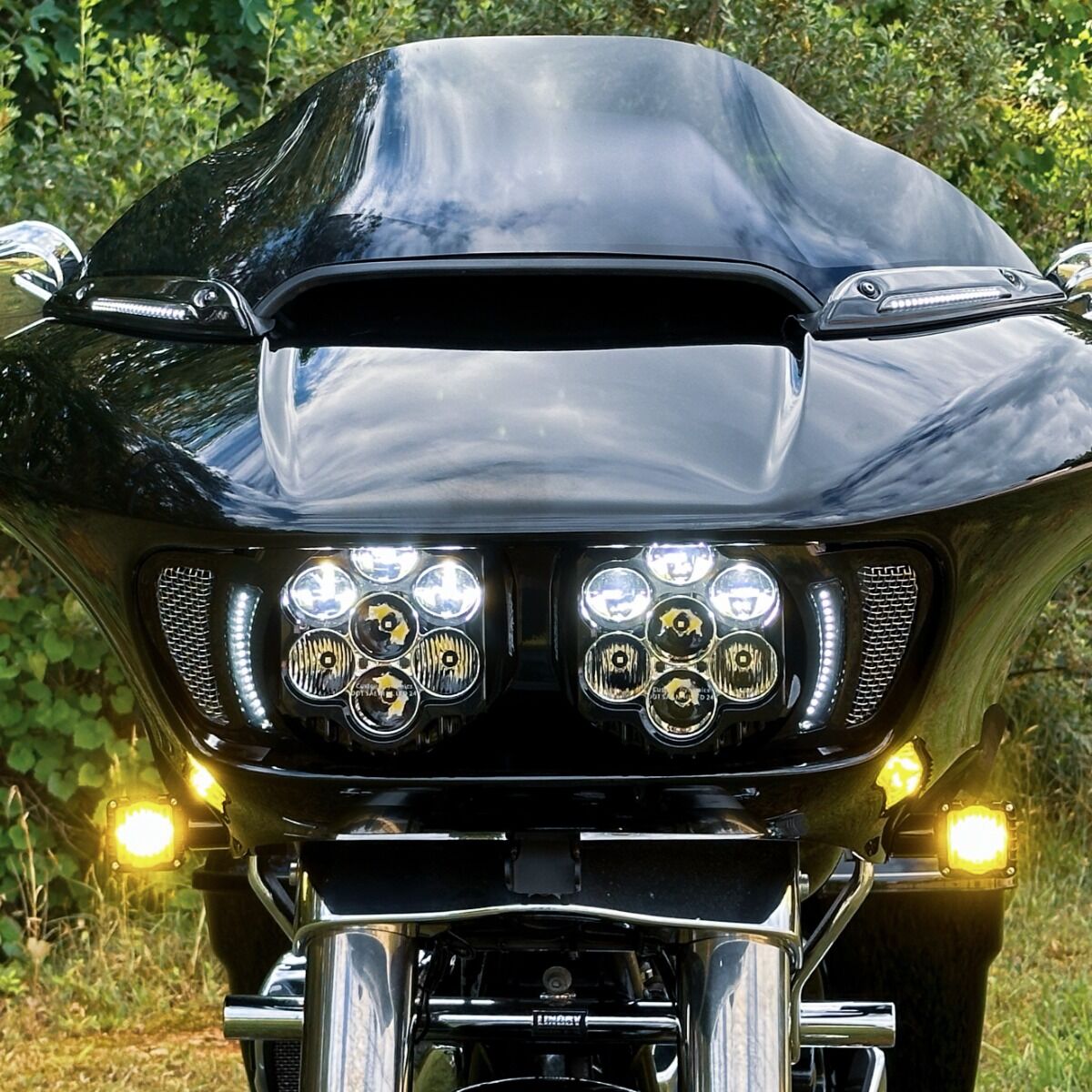 Shark Demon™ SAE Selective Yellow LED Front Turn Signals - 14+ Road Glide Turn Signals Custom Dynamics
