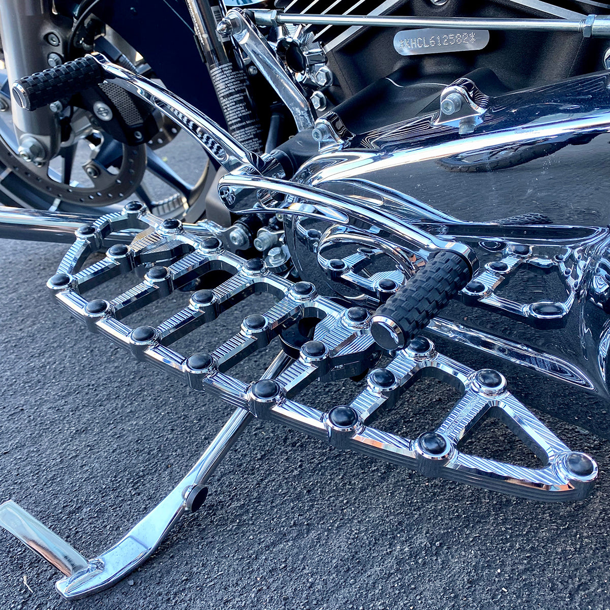 Ness-MX Floorboards, Chrome - 18+ Softail Floorboards Arlen Ness