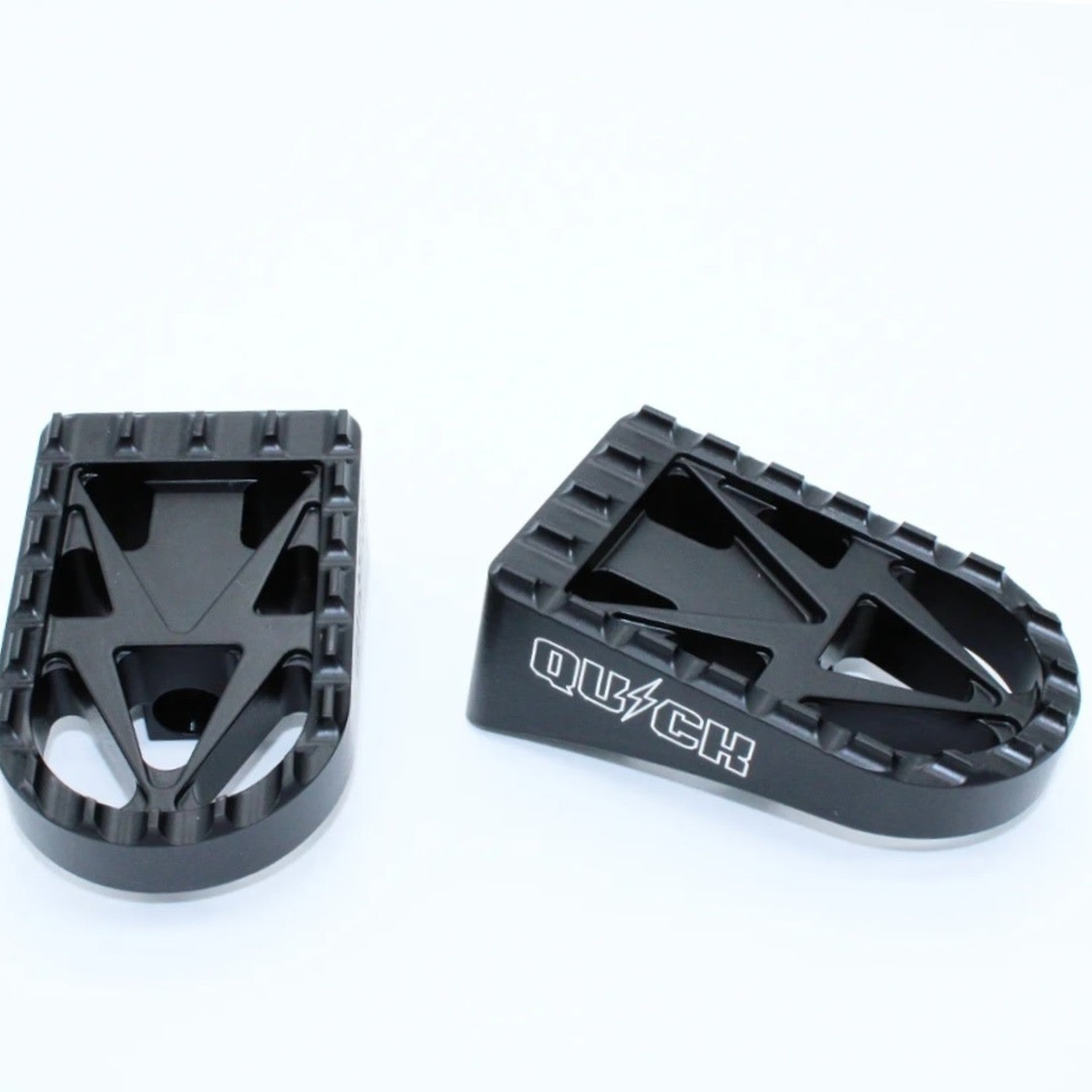 Quick Foot Pegs Lightning Bolts Foot Pegs Quick Industries Matte Black 94 to Curent Harley Mount