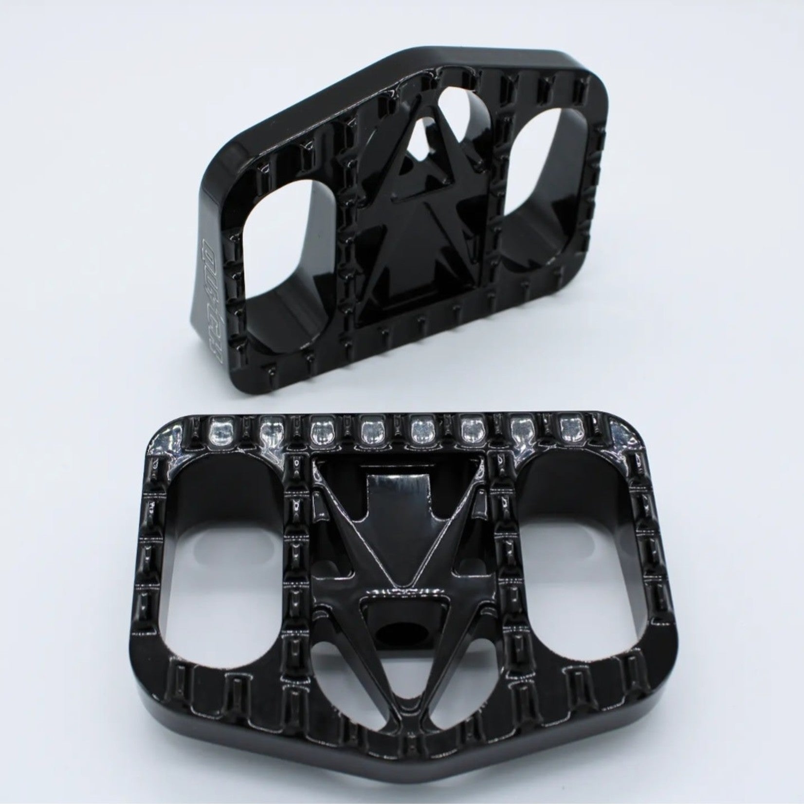 Quick Mini Floorboards Lightning Bolts Floorboards Quick Industries Black 94 to Curent Harley Mount