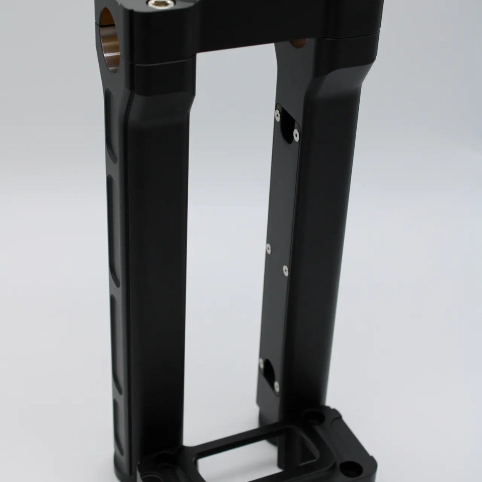 Quick Straight Risers Risers Quick Industries Black 10" Top Clamp For M8 Softail OEM Digital Gauge