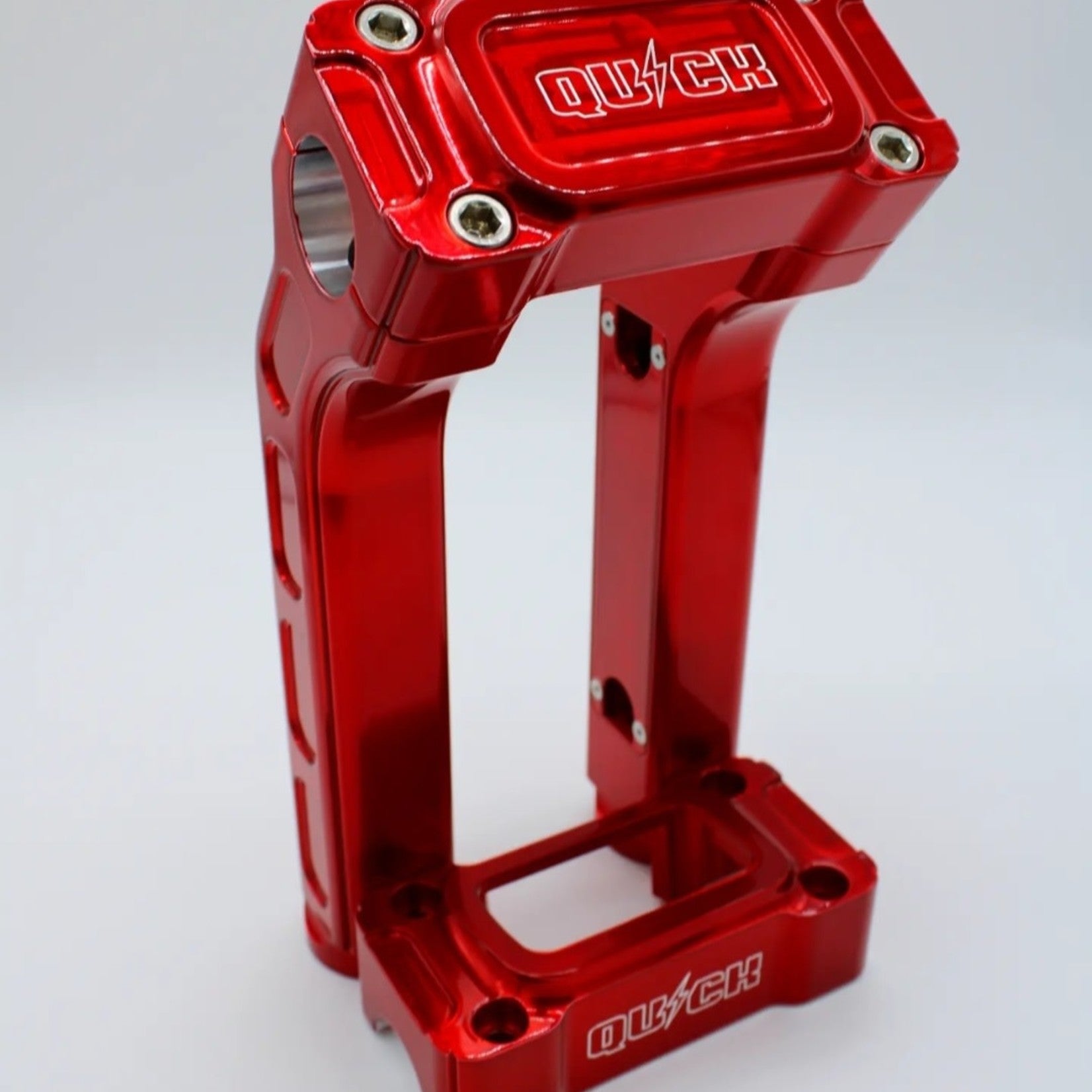 Quick Pull Back Risers Risers Quick Industries Red 8" Standard Top Clamp