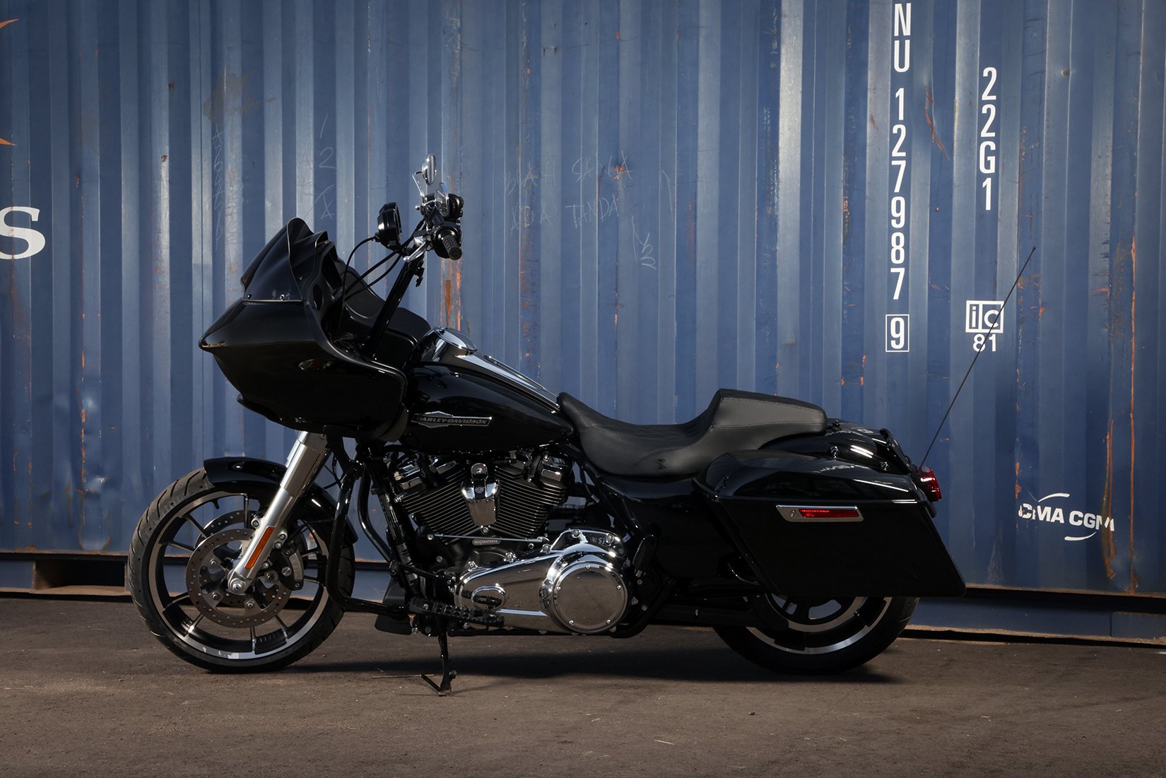 FXR Division Series Seat - 08-23 Touring Seat Saddlemen