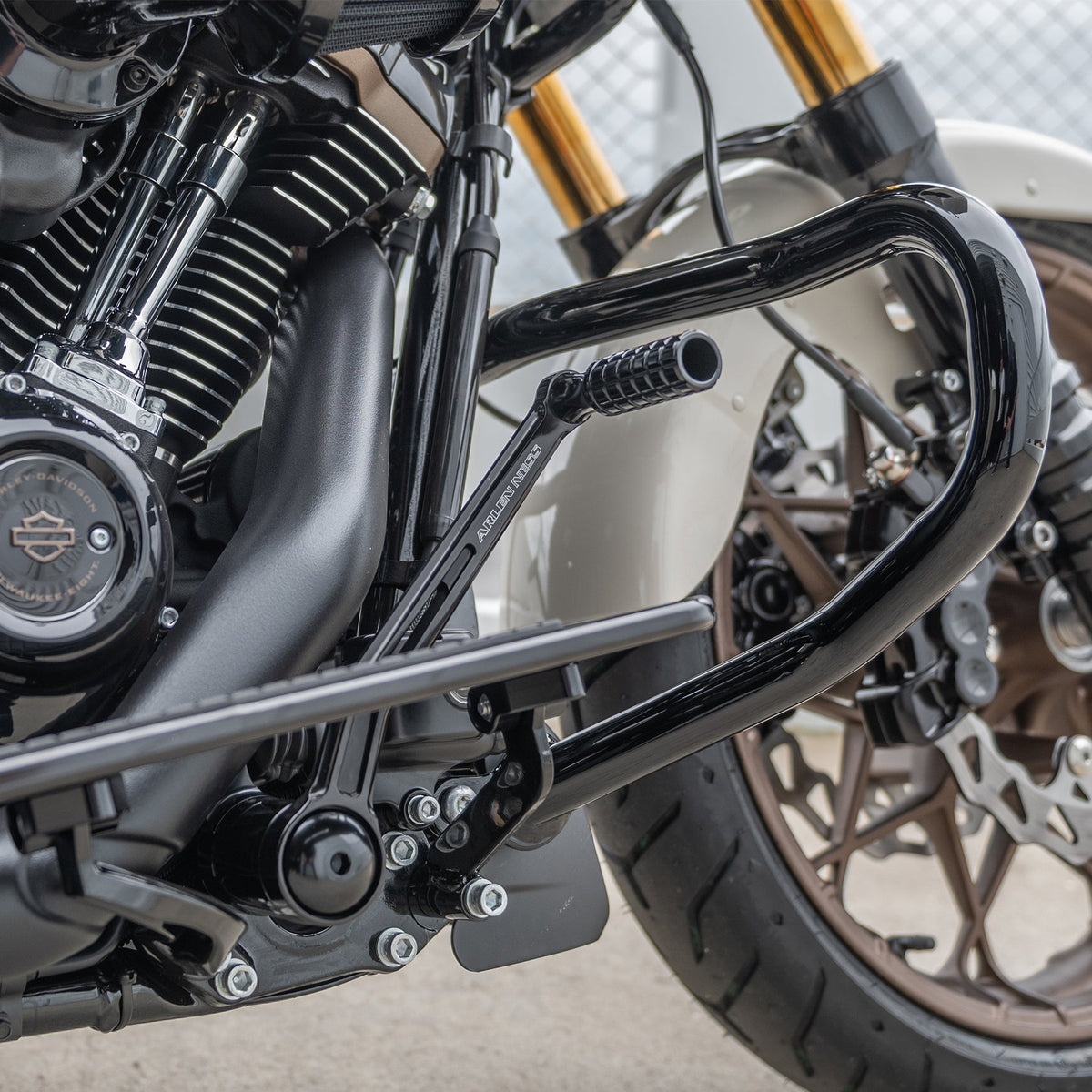 Speedliner Heel/Toe Foot Control Kit, Black - Touring Foot Control Kit Arlen Ness