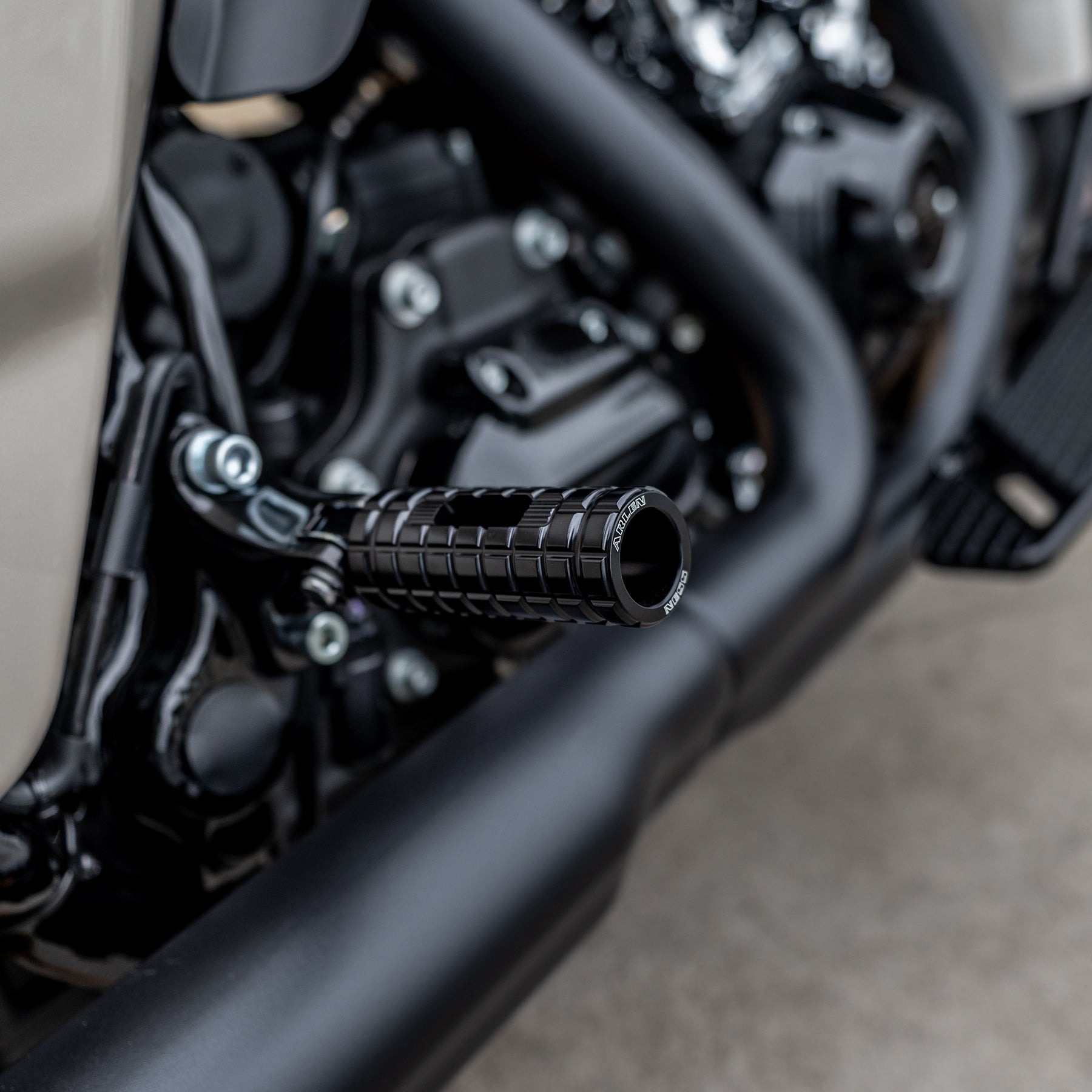SpeedLiner Footpegs Foot Pegs Arlen Ness