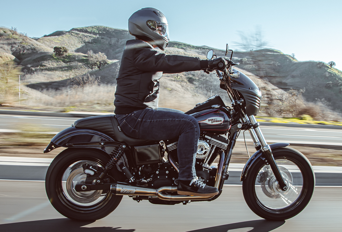 2Bros FXD06-17 2-1 SS CF Race Exhaust Full Exhaust System Two Brothers Racing Stainless Steel 06+ Dyna