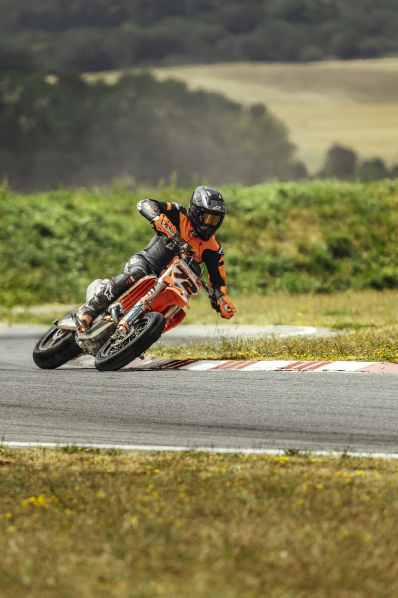 Michelin Power Supermoto Soft F 120/75 Front Tire Michelin