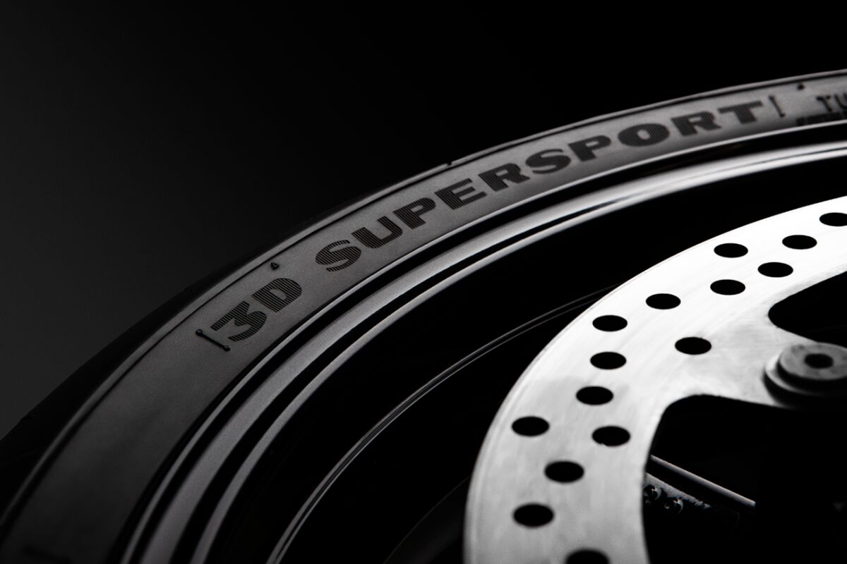Avon 3 D Supersport 180/60 Zr 17 M/C Rear Tire Avon