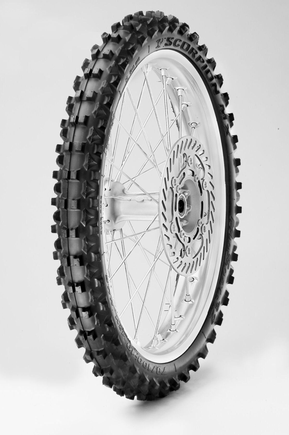 Pirelli Mx Miso 32 F 80/100 14 Nhs 40 M Front Tire Pirelli