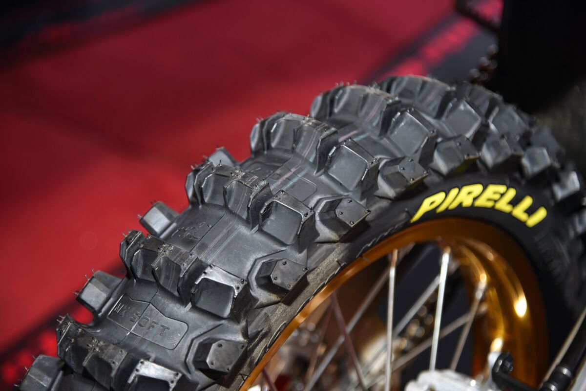 Pirelli Tire Mxs 80/100 12 Rear Tire Pirelli