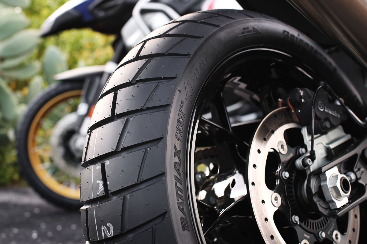 Bridgestone At41 R 150/70 R18 70 V Rear Tire Bridgestone
