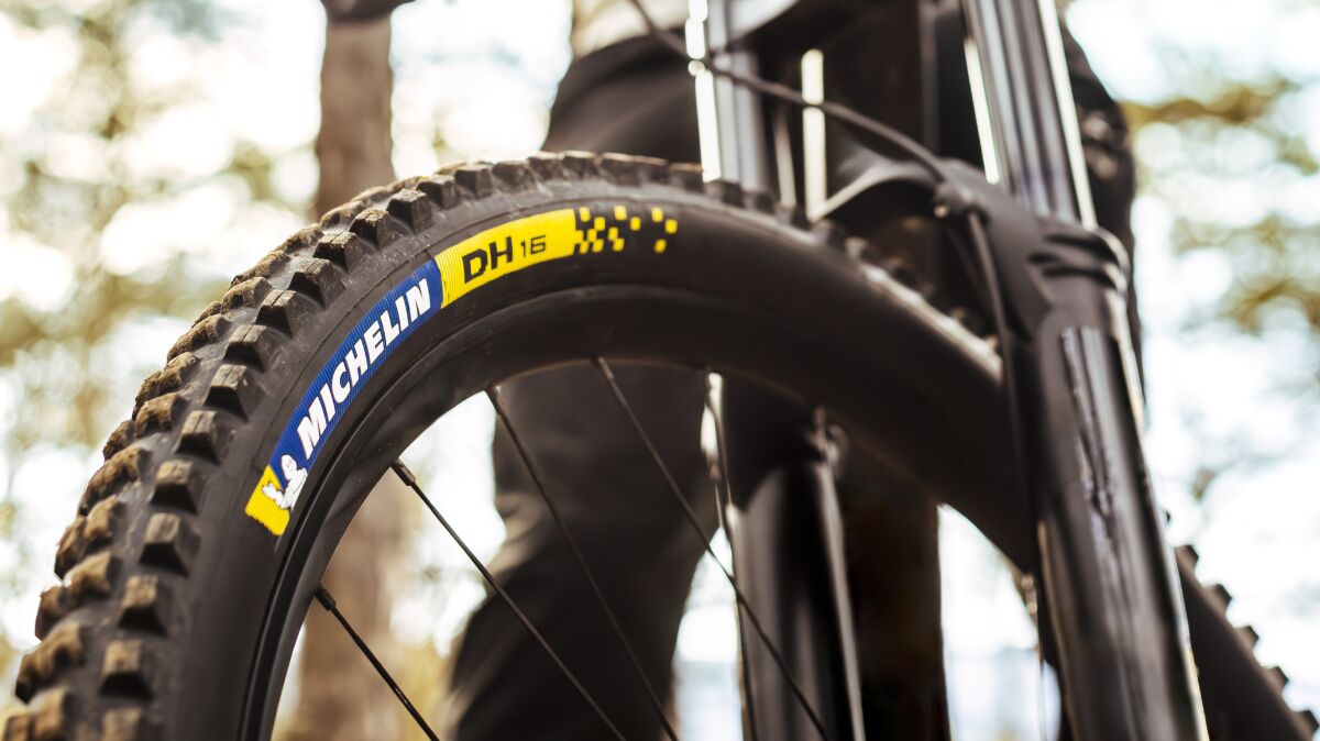 Michelin Dh16 Racing 27.5 X2.40 BICYCLE TIRE MTB Michelin