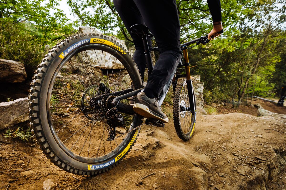 Michelin Dh22 Racing 27.5 X2.40 BICYCLE TIRE MTB Michelin