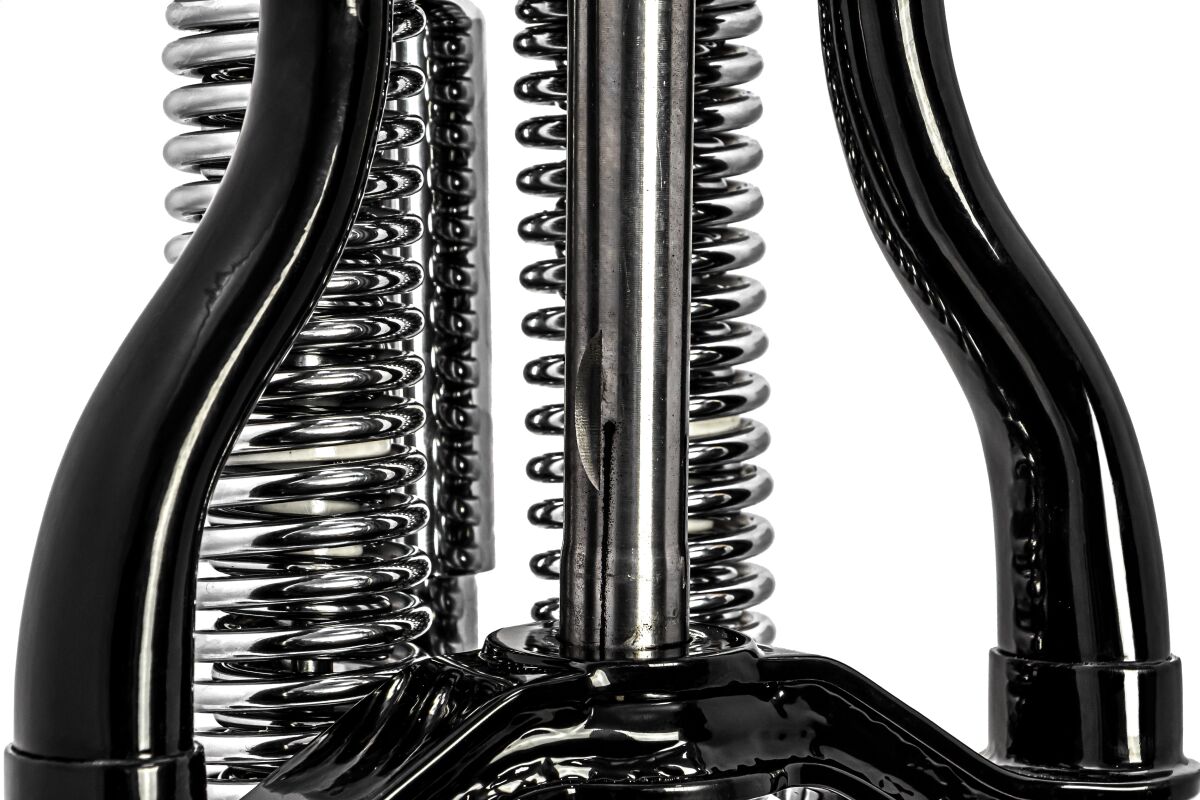 Classic Bike Fork 1 Bk/Ch Fork Assemblies Classic Bike