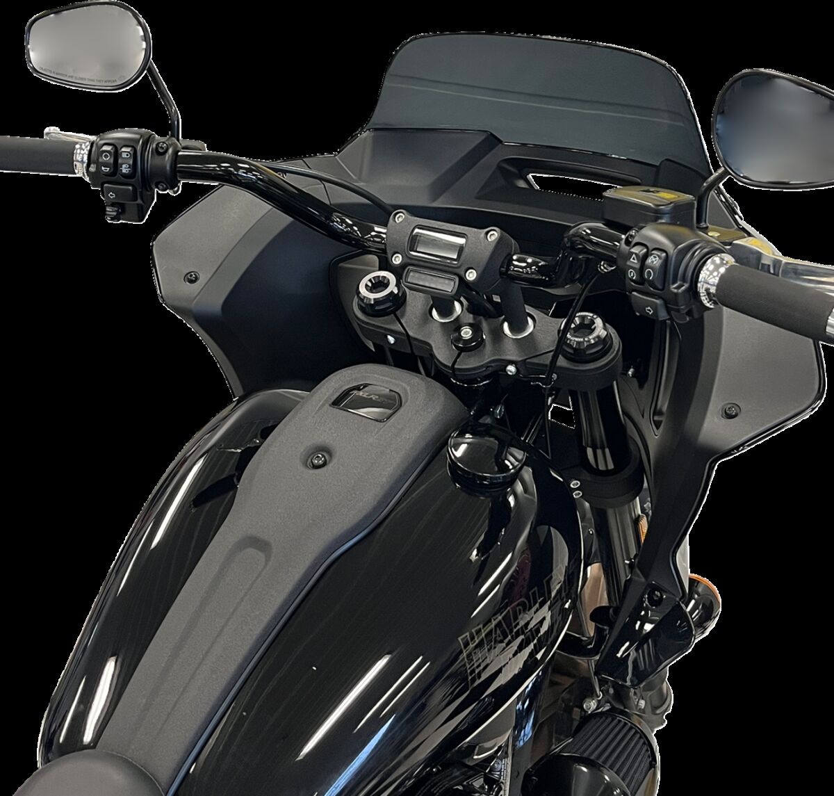Fat Baggers Inc. H Bar Rnd Top Blk 1.25" 8" Fxlr,S,St Handlebars Fat Baggers Inc.