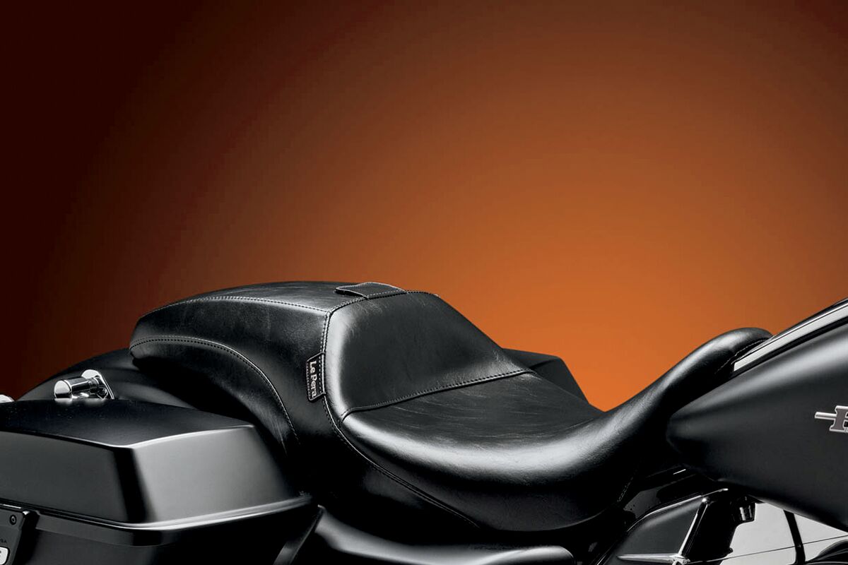 Le Pera Outcast Backrest Seat - 08-23 Touring Seat Le Pera