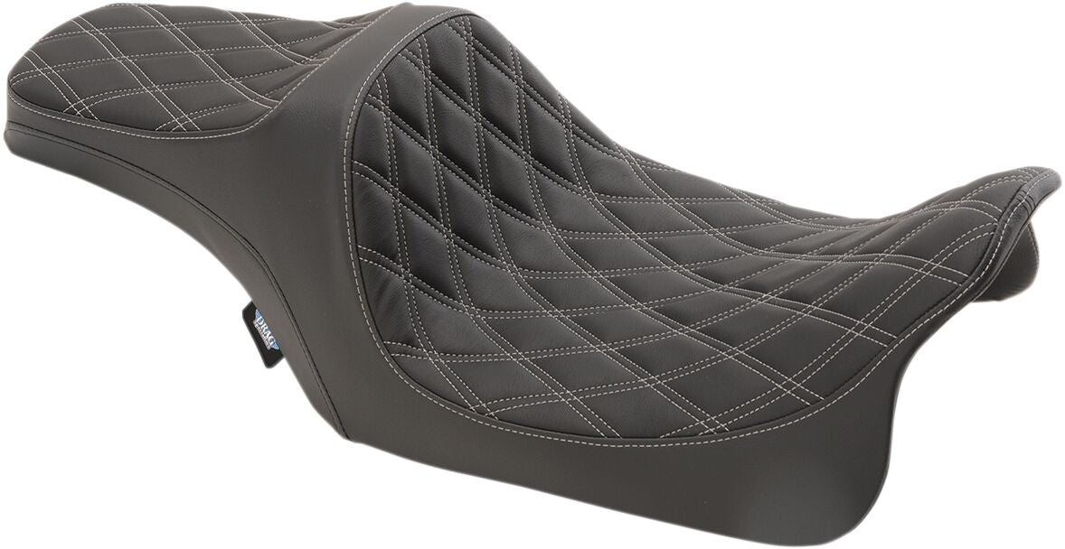 Drag Specialties Seats Seat Predator Iii Double Diamond Black/Silver Seat Drag Specialties
