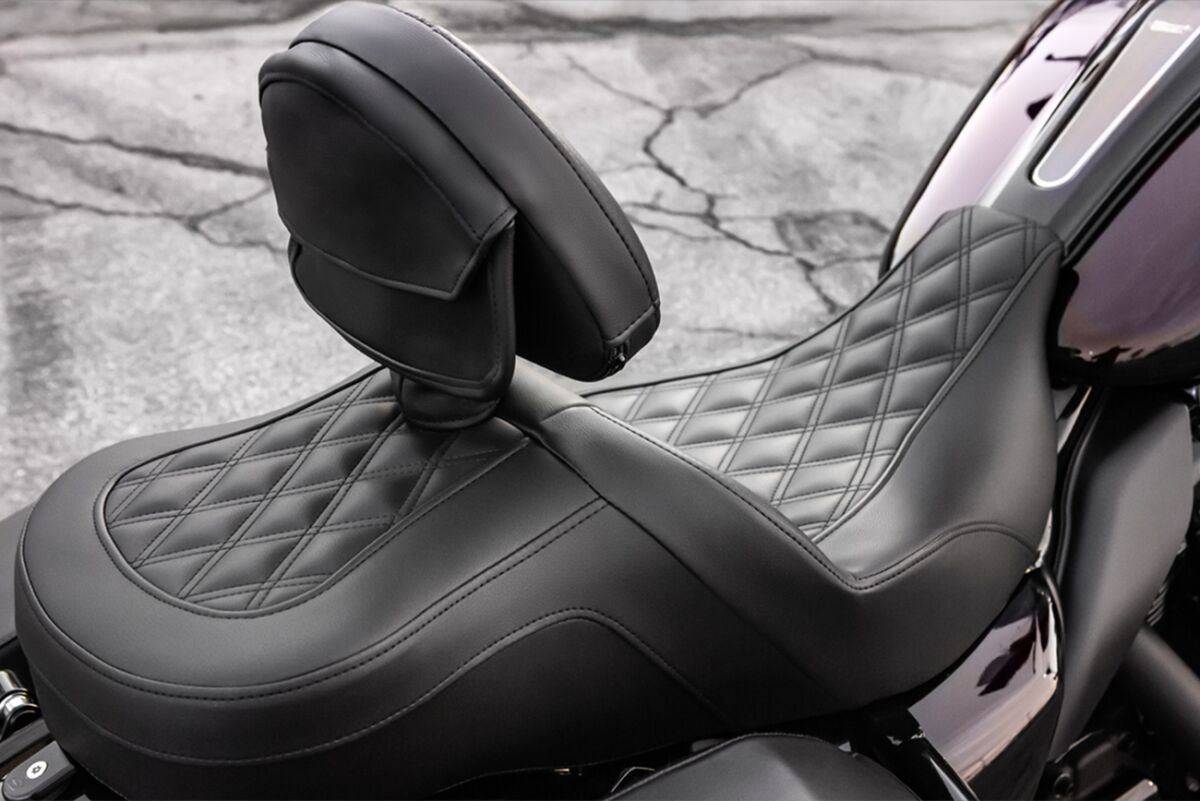 Heated Roadsofa LS Without Driver's Backrest Seat - 08+ Touring Seat Saddlemen