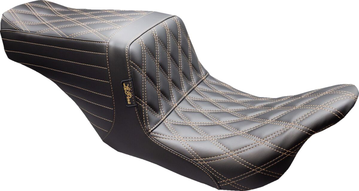 Tailwhip Double Diamond Chestnut Seat - 08-23 Touring Seat Le Pera Default Title