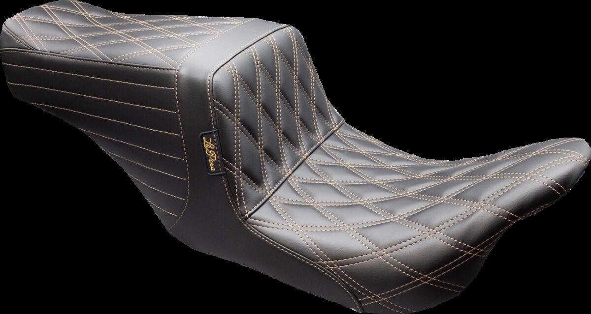 Le Pera Tailwhip Double Diamond Chestnut Seat - 08-23 Touring Seat Le Pera