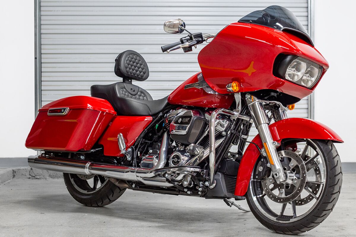 Saddlemen Roadsofa HC Heated Extended Reach With Driver's Backrest Seat - 08-24 Touring Seat Saddlemen