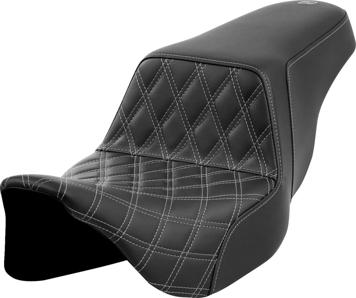 Step Up Front LS Seat, Gray Stitch - 08-24 Touring Seat Saddlemen Default Title