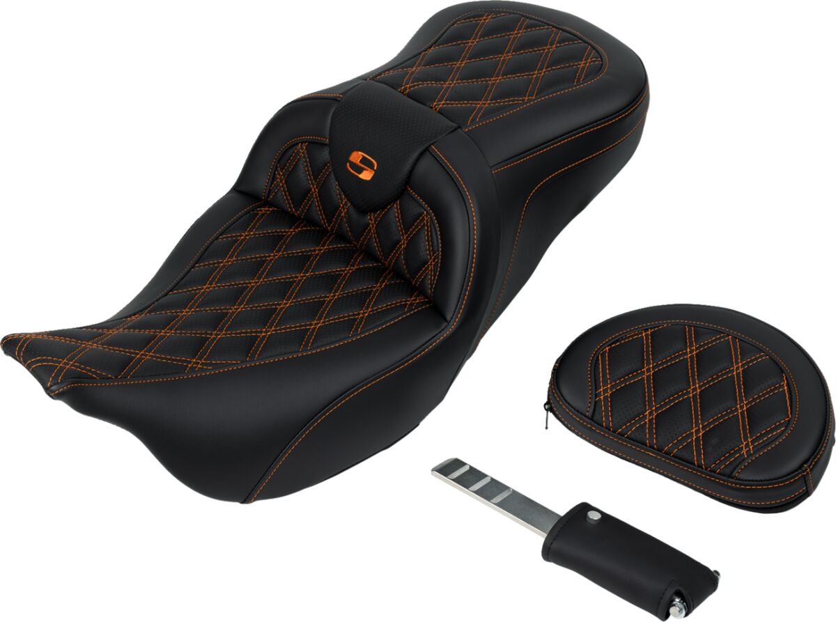 Roadsofa LS With Driver's Backrest Seat, Orange Stitch - 08-23 Touring Seat Saddlemen