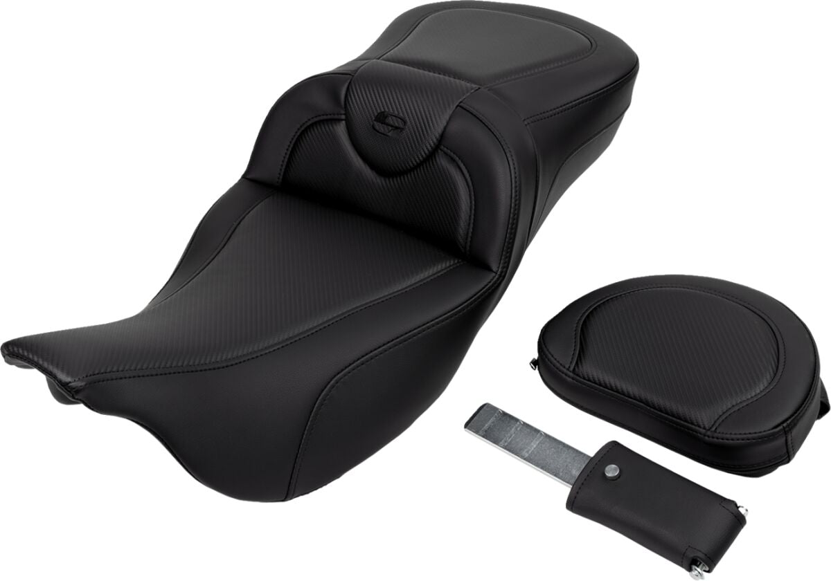 Roadsofa CF Extended Reach With Driver's Backrest Seat, Black Stitch - 08-23 Touring Seat Saddlemen