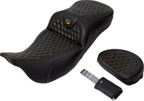 Roadsofa HC Extended Reach With Driver's Backrest Seat, Gold Stitch - 08-24 Touring Seat Saddlemen