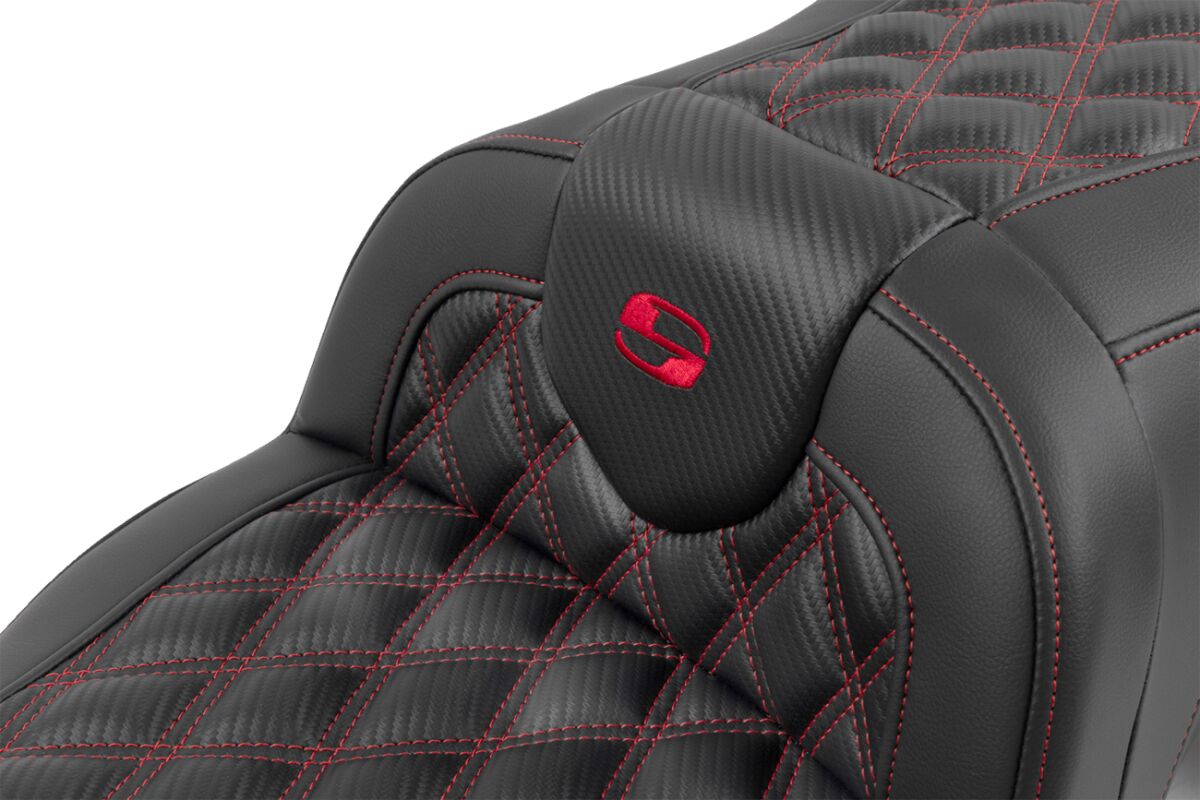 Roadsofa CF LS With Driver's Backrest Seat, Red Stitch - 23+ Touring Seat Saddlemen