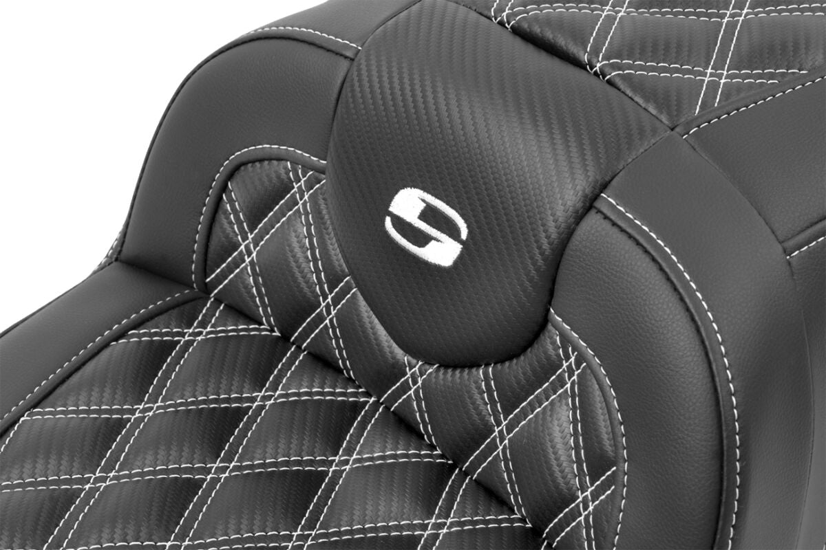 Roadsofa CF LS With Driver's Backrest Seat, White Stitch - 23+ Touring Seat Saddlemen