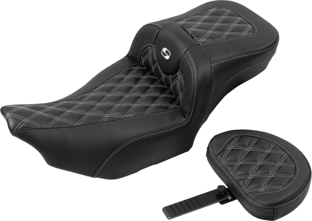 Roadsofa Extended Reach CF LS With Driver's Backrest Seat, Silver Stitch - 23+ Touring Seat Saddlemen