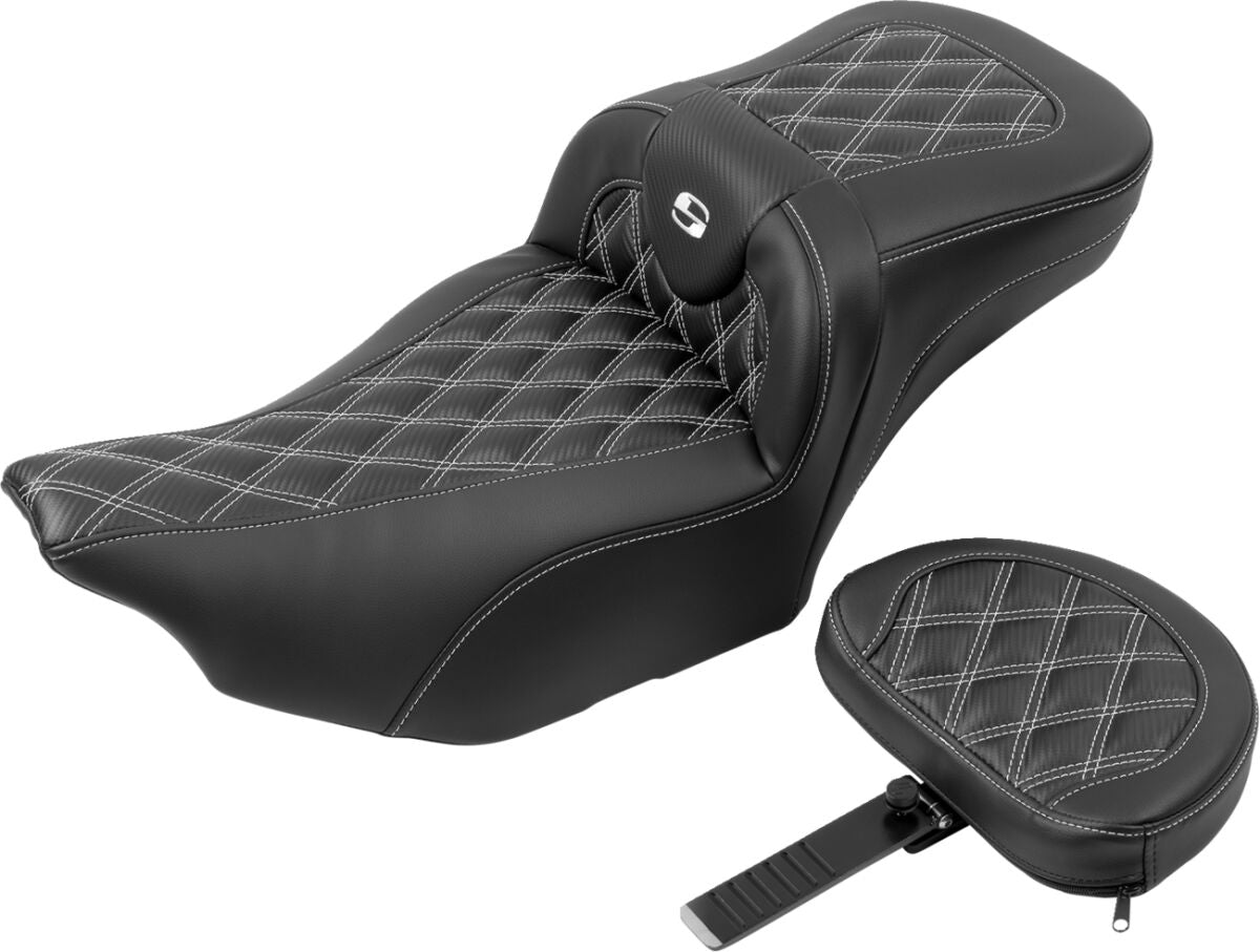 Roadsofa Extended Reach CF LS With Driver's Backrest Seat, White Stitch - 23+ Touring Seat Saddlemen
